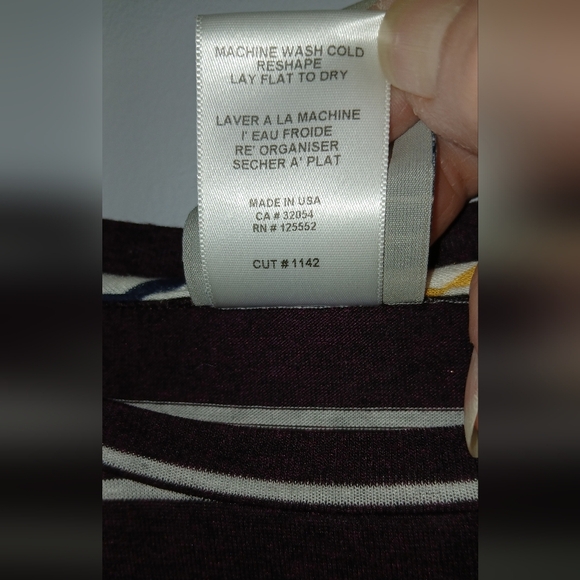 Dolan women's Large purple striped top peplum sleeves - Picture 6 of 6